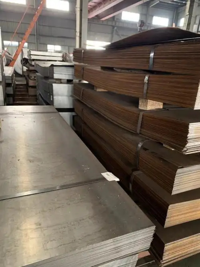 青河考登钢板销售